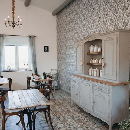 Bed and Breakfast Au Charme D'Antan Féron Exterior foto